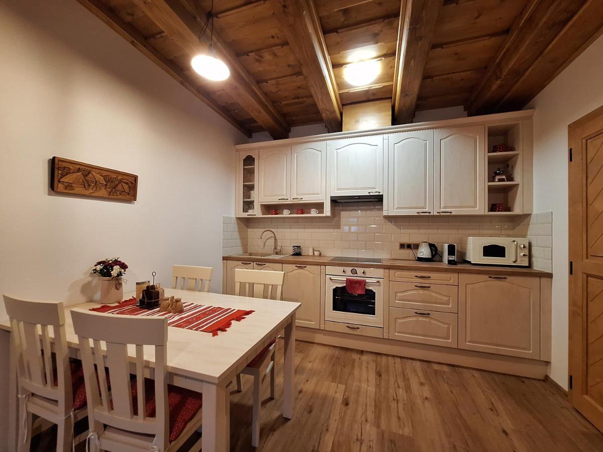 Apartman Jezerne Velke Karlovice Luaran gambar